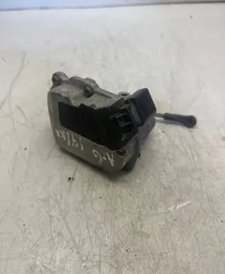 Audi A6 S6 C6 4F Intake manifold valve actuator/motor A2C53308513 12991861 1095475S01