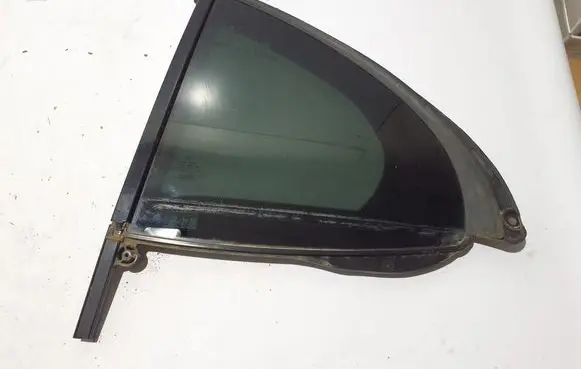 Mercedes-Benz E W214 Rear vent window glass A2147301100