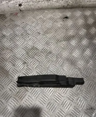 Fender foam support/seal