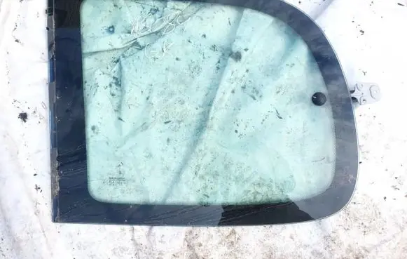 Renault Espace III Rear side window