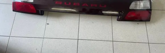 Subaru Outback Tailgate/trunk spoiler 