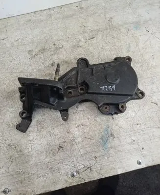 Toyota Avensis T250 Engine mounting bracket 123150G010 500V7 12315
