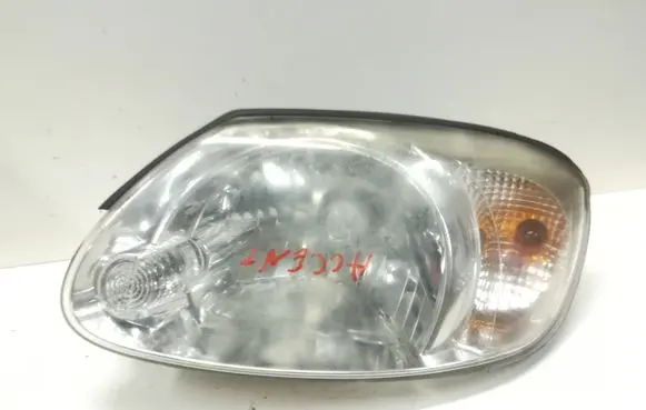 Hyundai Accent Headlight/headlamp