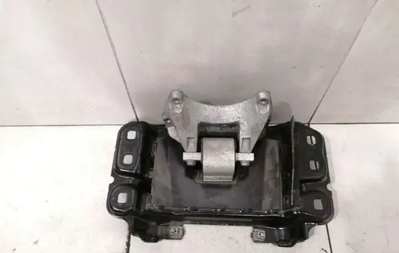 Mercedes-Benz S W222 Gearbox mount A2222401718