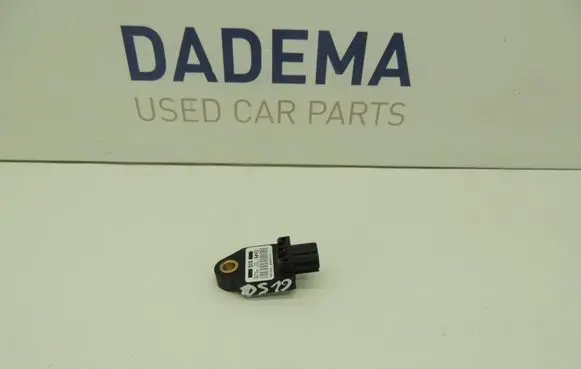 Hyundai i30 Airbag deployment crash/impact sensor 959203K000 DS19