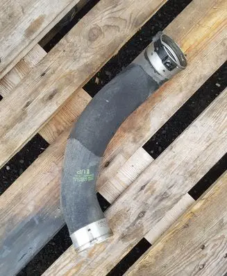 Mini One - Cooper F56 F55 Intercooler hose/pipe 4753651