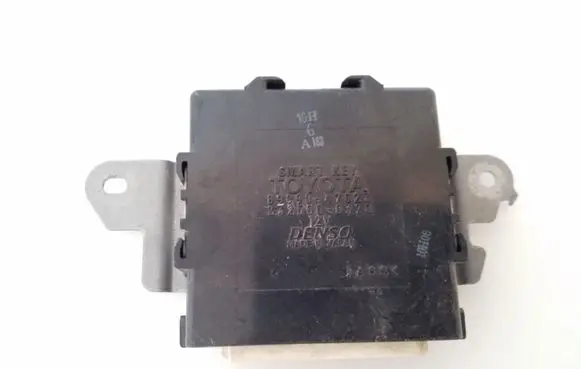 Toyota Prius (XW20) CAS control unit/module 8999047023