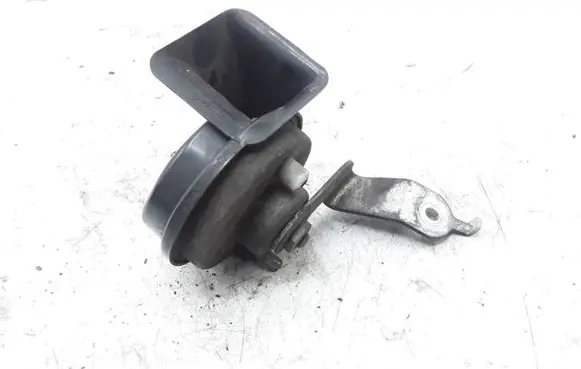 Mercedes-Benz C W204 Horn signal A046466 CH2143 703881157