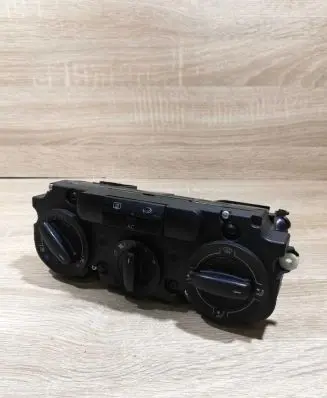 Volkswagen PASSAT B6 Climate control unit 3c1820045a