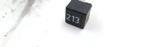 Audi A4 S4 B5 8D Other relay 443951253J
