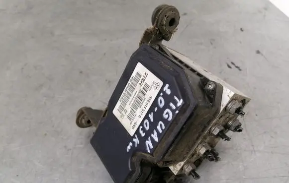 Volkswagen Tiguan ABS Pump 5N0614517G