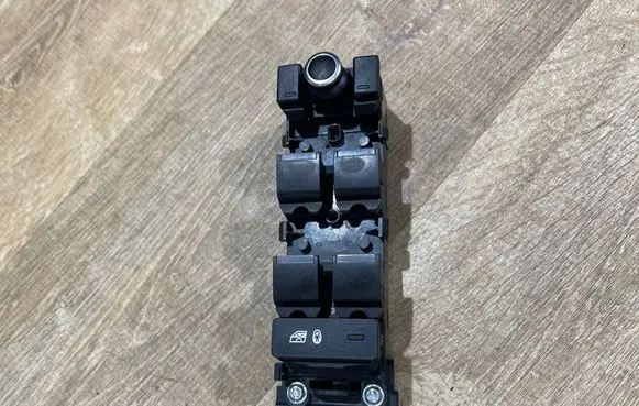 Land Rover Range Rover Sport L494 Electric window control switch CPLA14540AD