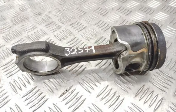 Audi Q5 SQ5 Piston with connecting rod CAH