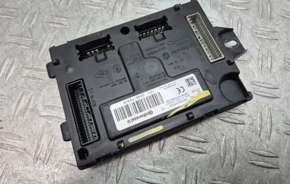 Dacia Sandero Comfort/convenience module 284B17940R A2C92226508