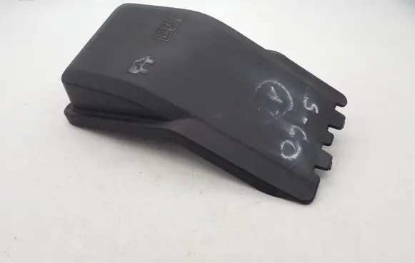 Volvo S60 Fuse box cover 31337340