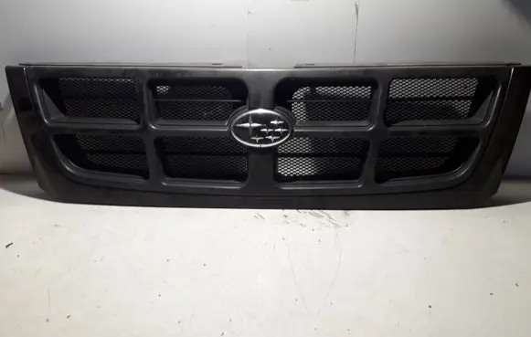 Subaru Forester SF Front grill