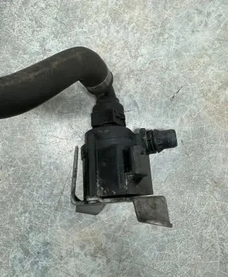 BMW 5 F10 F11 Electric auxiliary coolant/water pump 8511748 11538511748 704125200