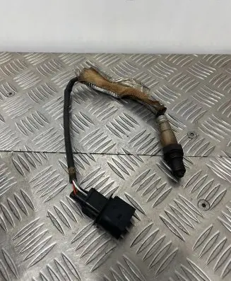 Audi A4 S4 B6 8E 8H Lambda probe sensor 06A906262BE