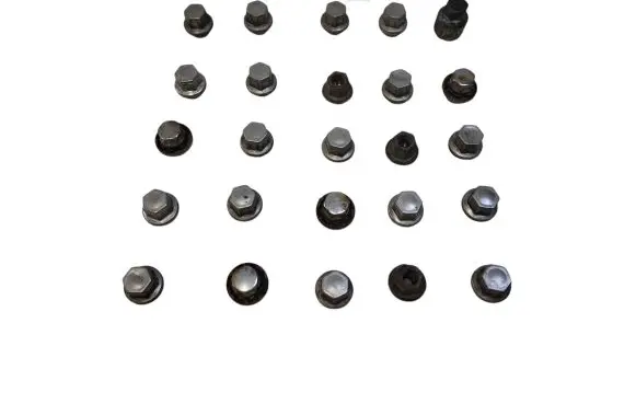 Volvo V40 Cross country Nuts/bolts 
