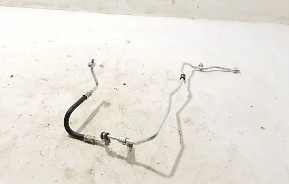 Dacia Duster Air conditioning (A/C) pipe/hose 924C41951R