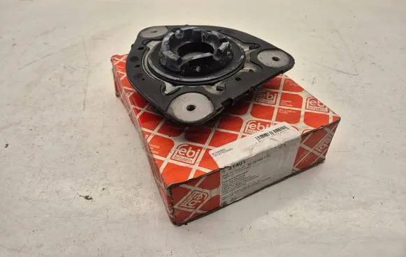 Renault Laguna III Coil spring mount 543200001N 31401