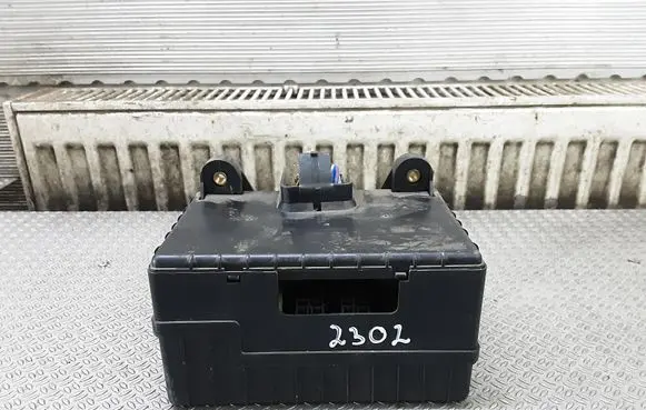SsangYong Rexton Fuse module 8210108N50