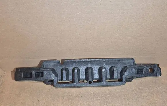 Front bumper foam support bar
