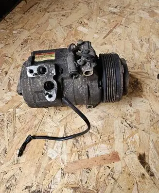Jeep Cherokee III KJ Air conditioning (A/C) compressor (pump) 10S17C MC4472203323