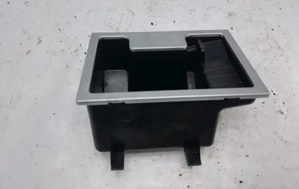 BMW 5 E60 E61 Car ashtray 7034098