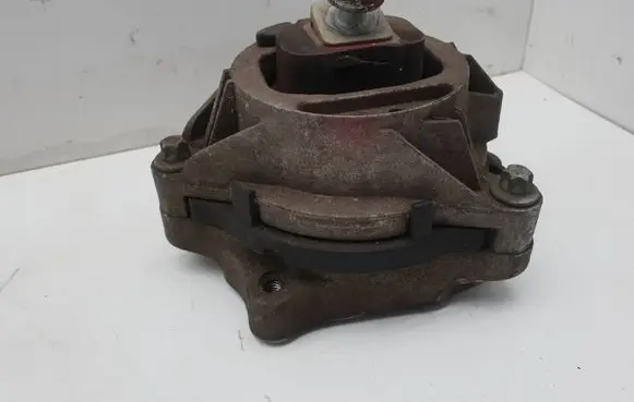 BMW 2 F22 F23 Engine mount bracket 6859411 130618 R0U031514