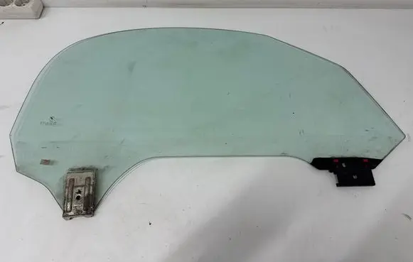 BMW Z4 E85 E86 Front door window/glass (coupe) 43R000262