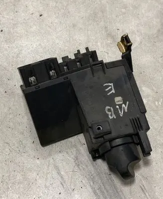Mercedes-Benz E W210 Light switch 2105451404
