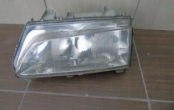 Peugeot 806 Headlight/headlamp