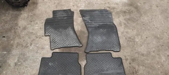 Subaru Legacy Car floor mat set 
