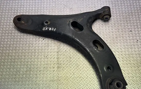 Subaru Forester SK Front lower control arm/wishbone