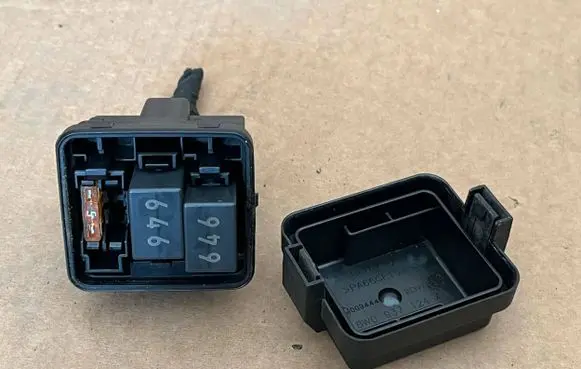 Audi A4 S4 B9 Other relay 8W0937124A