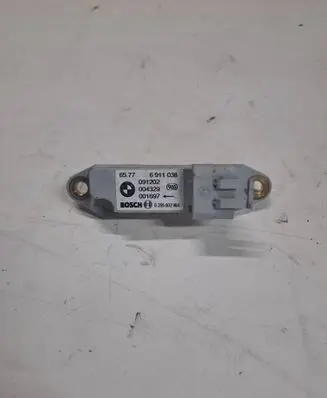 BMW X5 E53 Airbag deployment crash/impact sensor 6911038