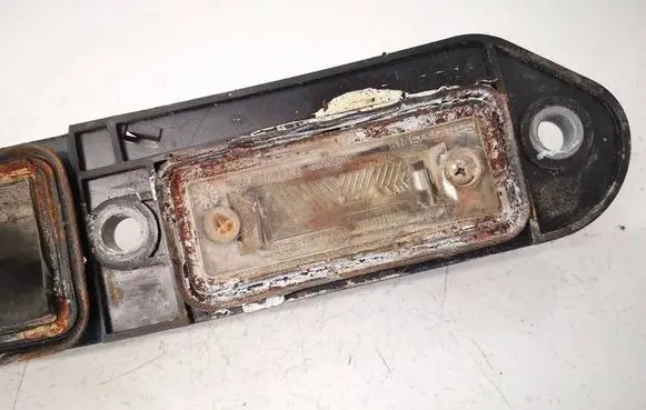Volkswagen PASSAT B6 Number plate light 3B5943021E