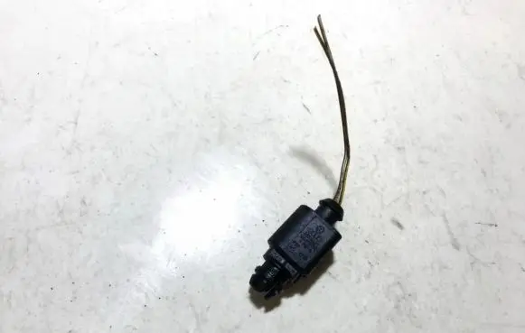 Audi A6 Allroad C5 Outside/exterior temperature sensor 1j0973702