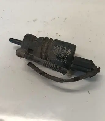 BMW 5 GT F07 Windscreen/windshield washer pump 693416001