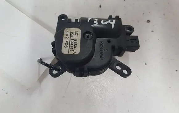 Ford Focus A/C air flow flap actuator/motor 1S7H19B634CA