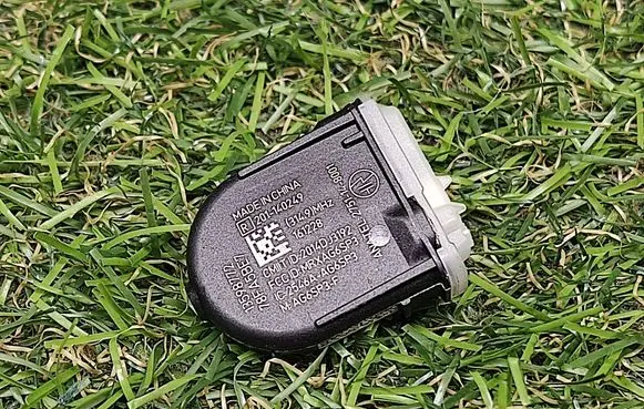 Tire pressure sensor