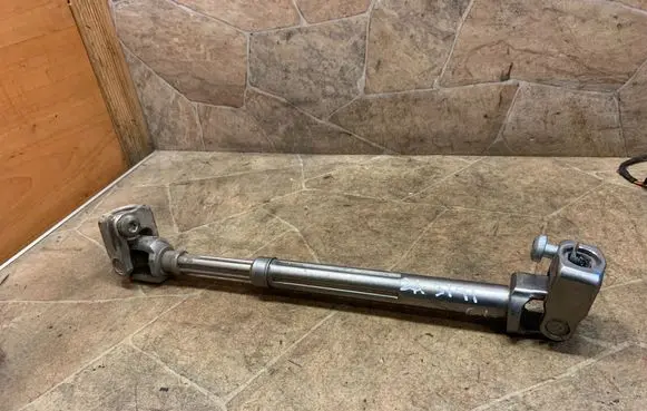 Mercedes-Benz GL X166 Steering column universal joint A1664600510