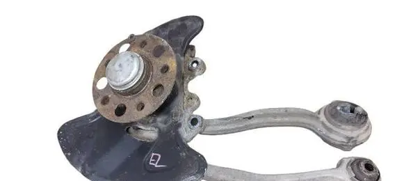 Mercedes-Benz C AMG W204 Front wheel hub spindle knuckle