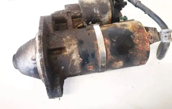 Audi A4 S4 B5 8D Starter motor bosch25286