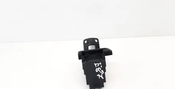BMW 1 E81 E87 Ignition lock 6954717 695471712
