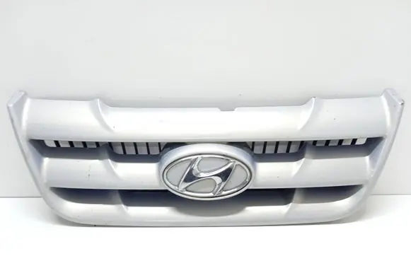 Hyundai Matrix Front bumper upper radiator grill 8636917000