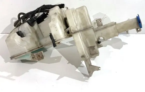 Volkswagen PASSAT B7 Windshield washer fluid reservoir/tank 3AA955453J