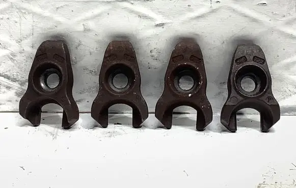 Citroen C5 Fuel Injector clamp holder