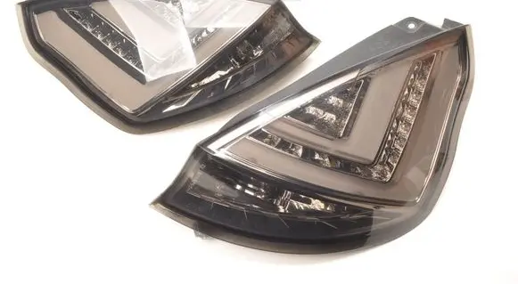 Ford Fiesta Rear/tail lights set BTHU390